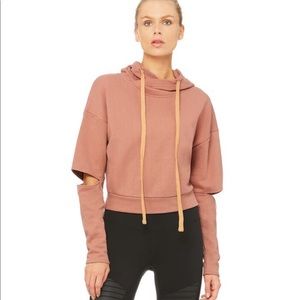 Alo Yoga peak long sleeve